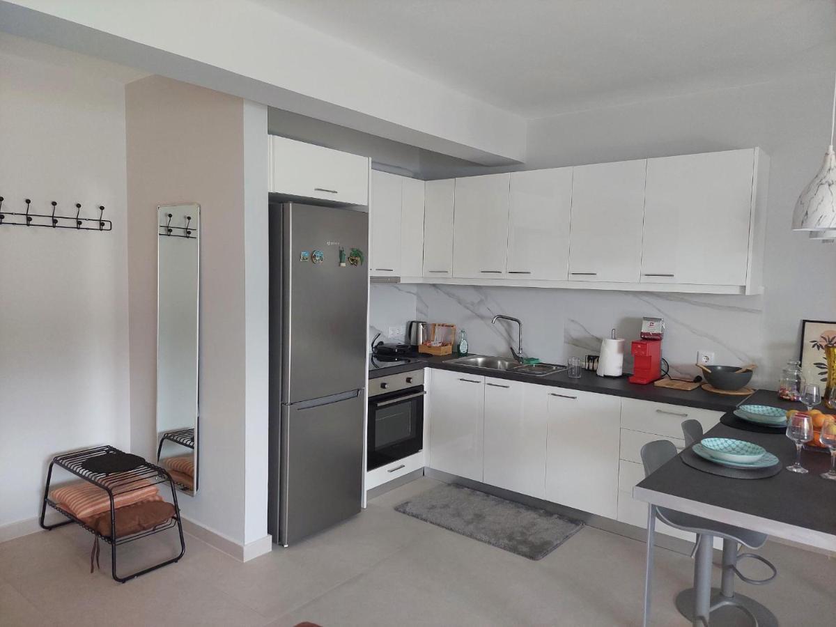 Gesyl Apartment Tolón Eksteriør bilde