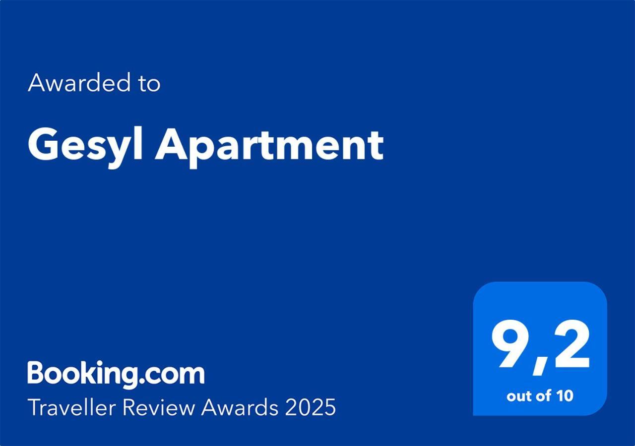 Gesyl Apartment Tolón Eksteriør bilde